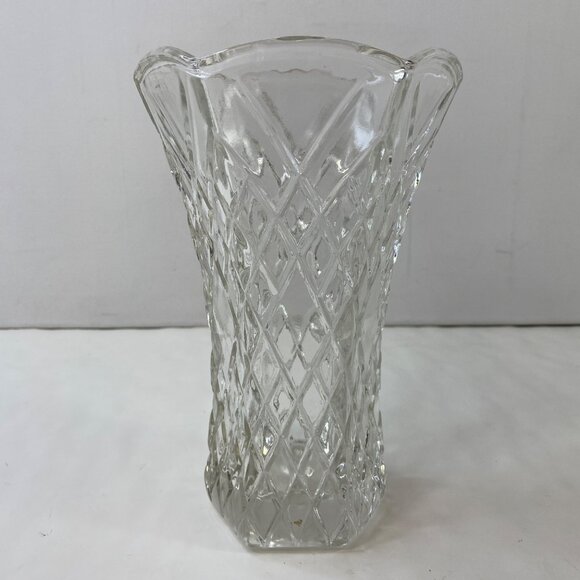 E. O. Brody Clear Crystal Tulip 9" Vase Starburst Vintage - Picture 1 of 9